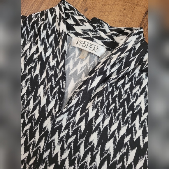 FREE W BUNDLE Kasper cap sleeve blouse - Picture 3 of 10